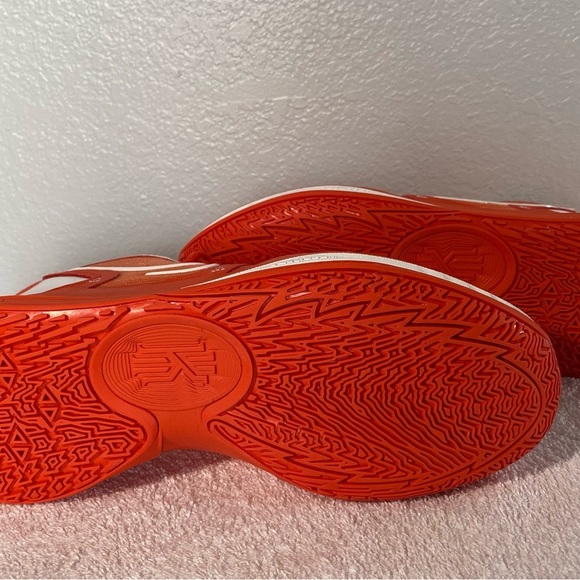 Nike Kyrie Low 5 TB Promo Team Orange/White size 9.5 - Picture 6 of 14